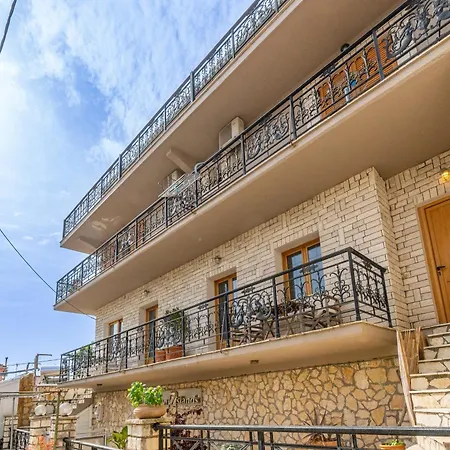 Ξενοδοχείο με διαμερίσματα Paxos Γάιος